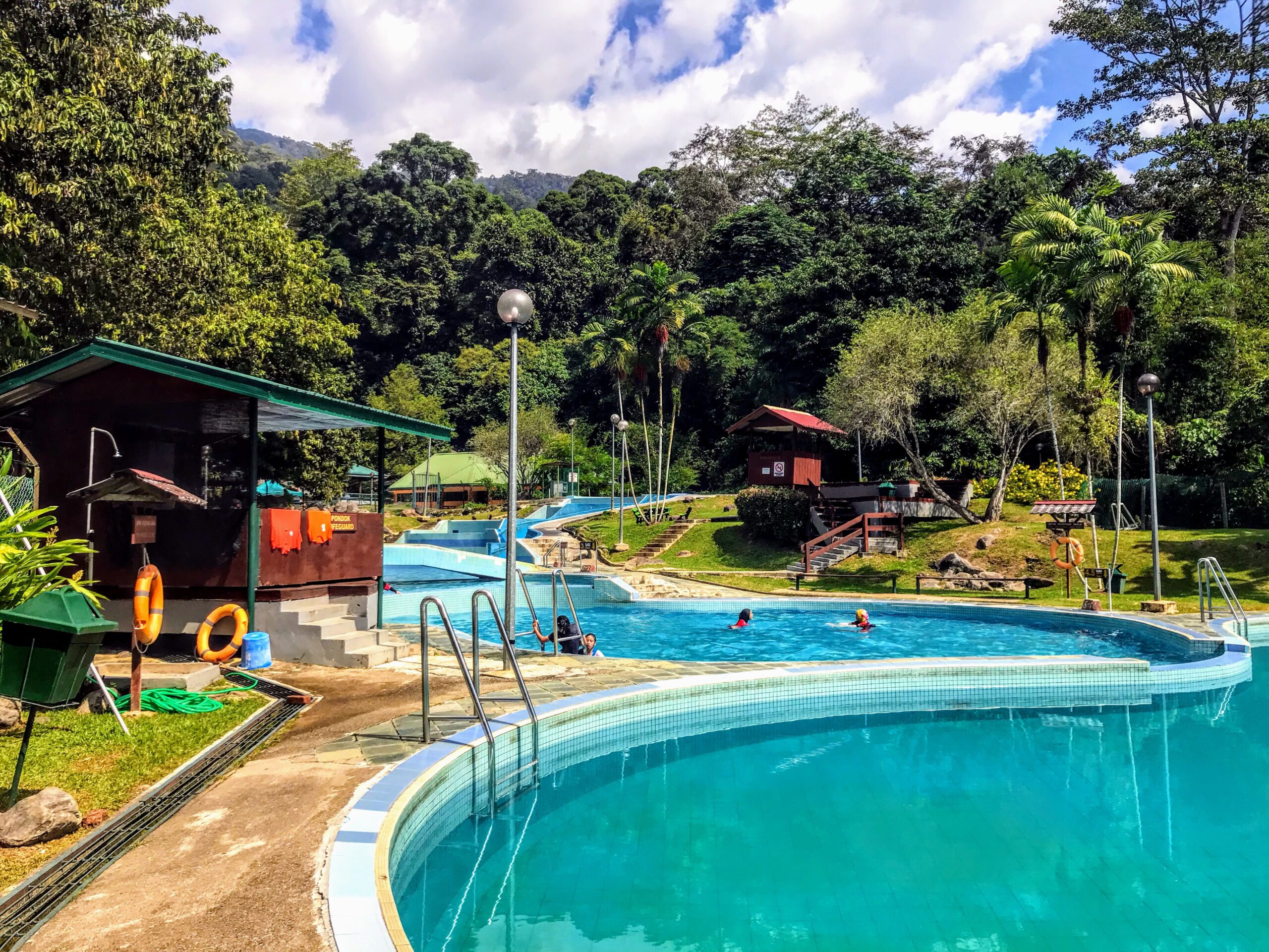 kinabalu park & poring hot spring tour